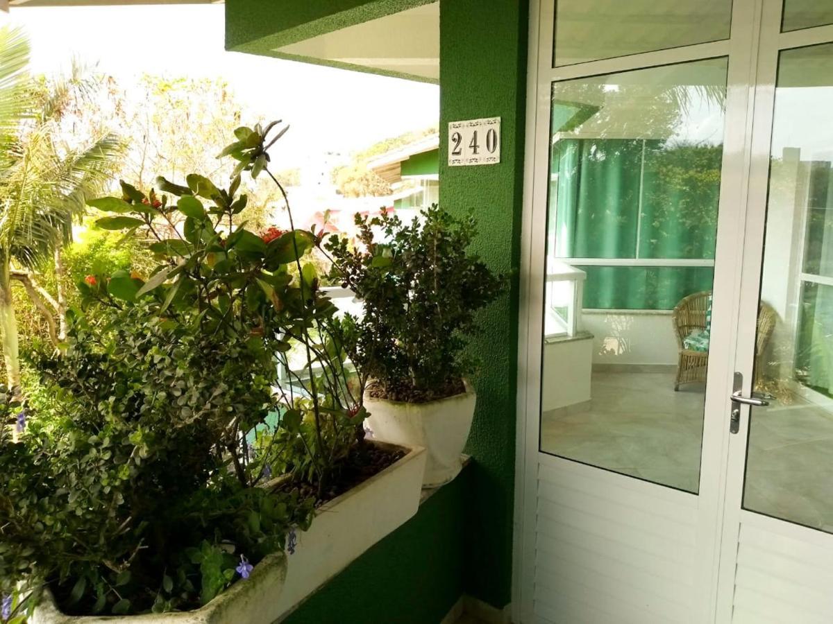 Praia De Bombinhas Res Solar Das Bromelias 외부 사진
